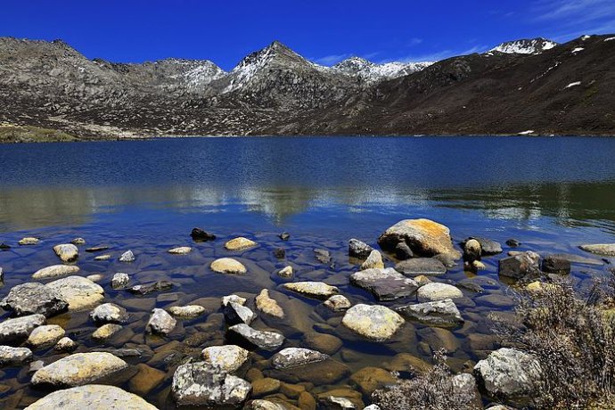 川西阿坝州壤塘海子山风光