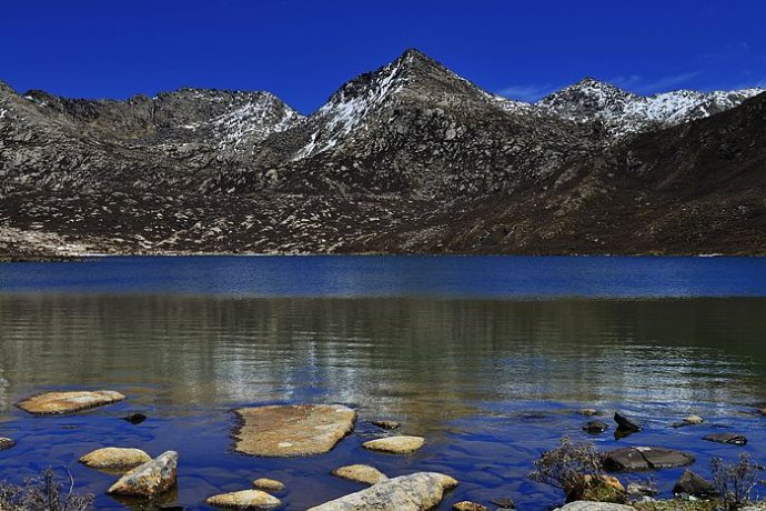 川西阿坝州壤塘海子山风光
